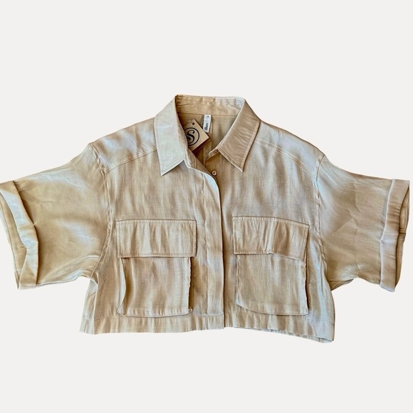 Champagne Oversized Crop Women's Shirt Size M Shimmer Casual Short Sleeve - Picture 5 of 7